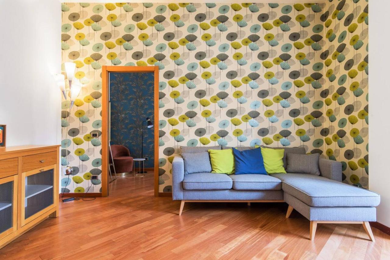 Colored And Spacious Flat Close To Navigli By Easylife Milan Bagian luar foto